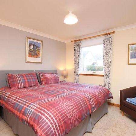 Loch Ness Apartments Инвернес Екстериор снимка