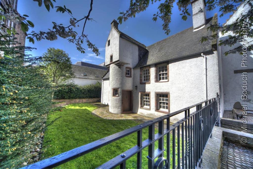 Loch Ness Apartments Инвернес Екстериор снимка