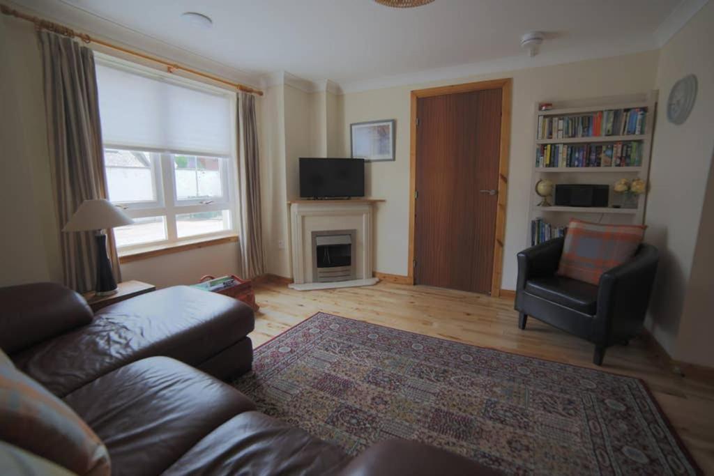 Loch Ness Apartments Инвернес Екстериор снимка