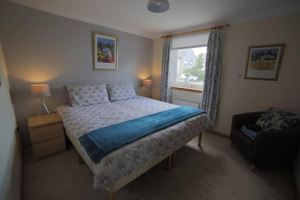 Loch Ness Apartments Инвернес Екстериор снимка