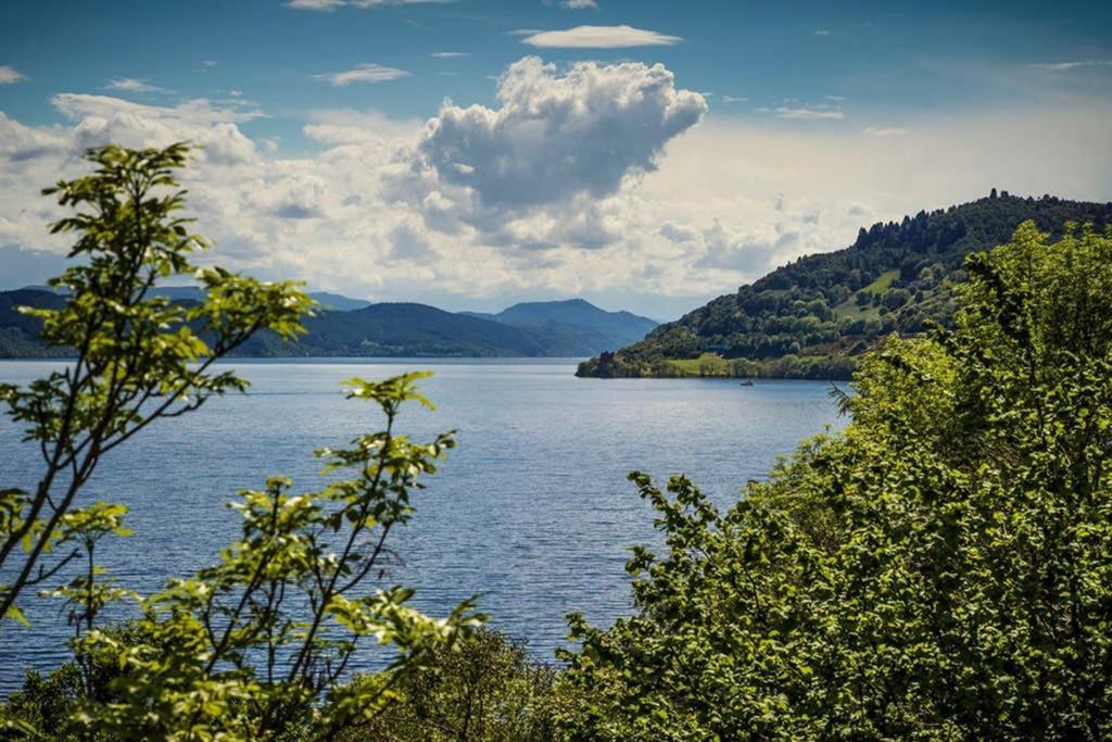 Loch Ness Apartments Инвернес Екстериор снимка