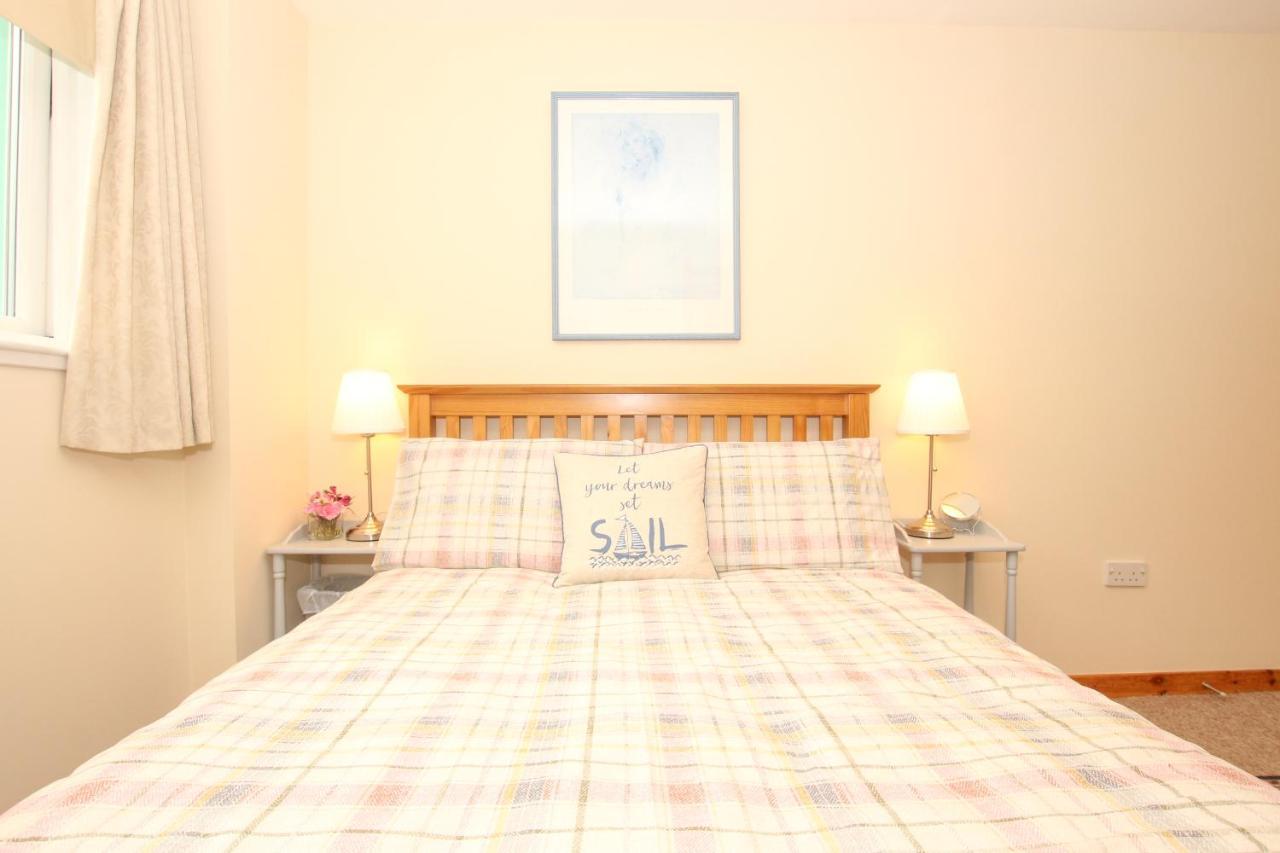 Loch Ness Apartments Инвернес Екстериор снимка